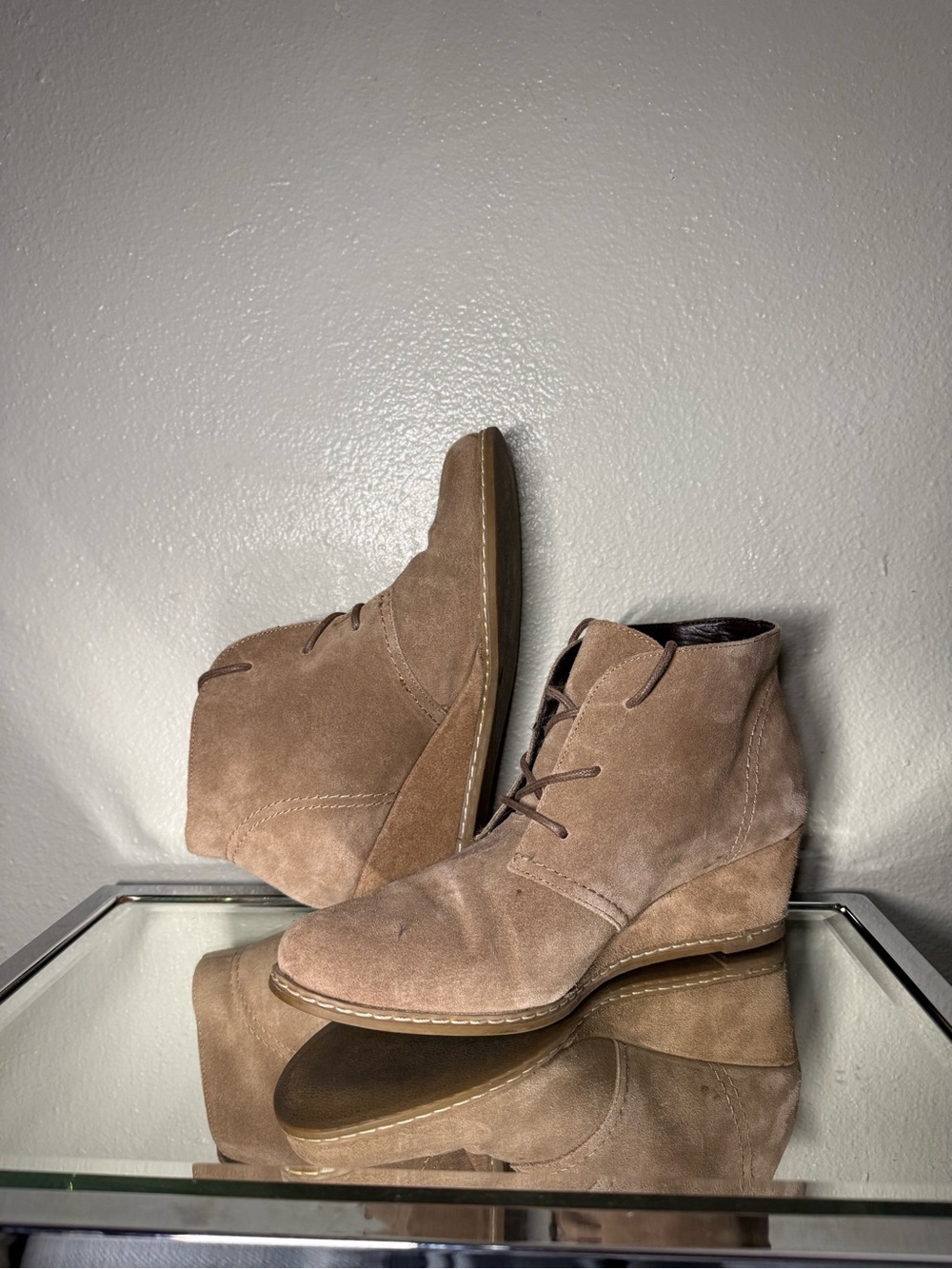 Bjorndal Rachel Taupe Suede Leather Wedge Chukka Booties Women’s Size 7 - Picture 8 of 8